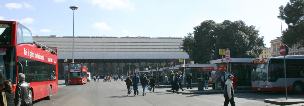 �e���~�j�w�߂��̃��[�}�̃z�e��